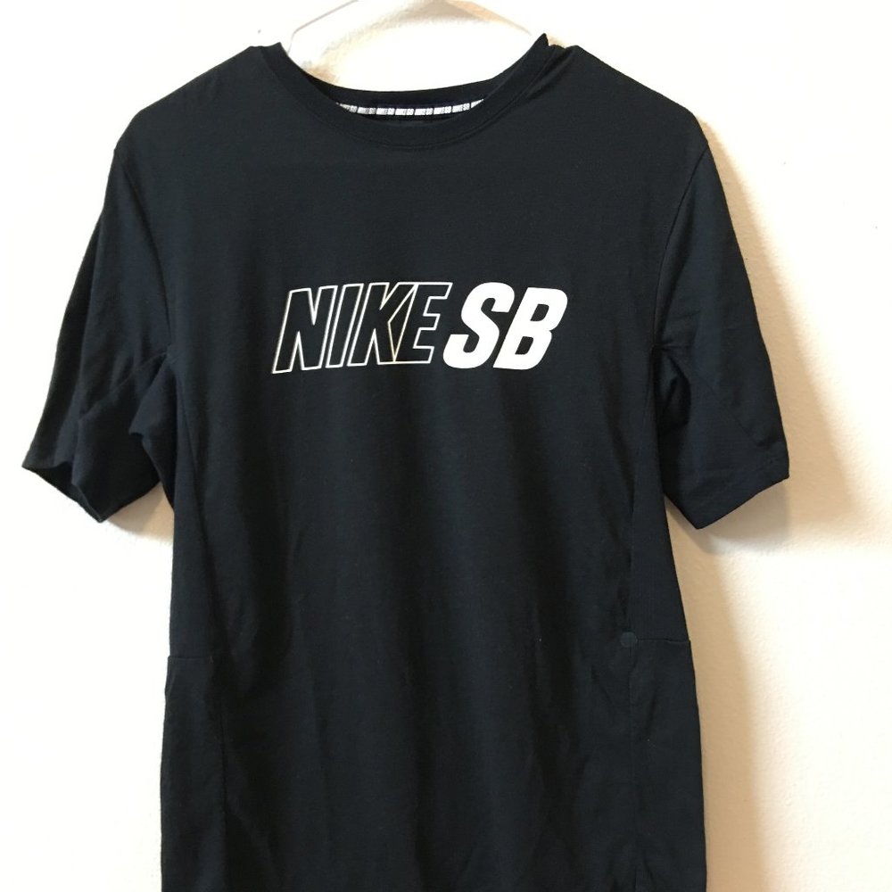 Nike SB Black T shirt